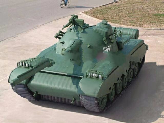 兴庆小型军事坦克